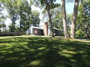 66 Greenwood Dr, South Kingstown, RI 02879