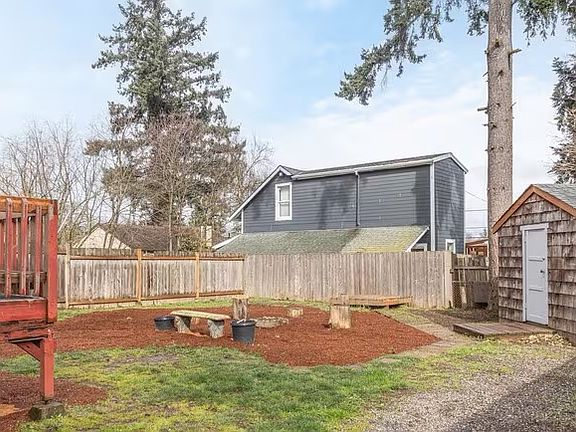 2nd image of 1144 SE 85th Ave