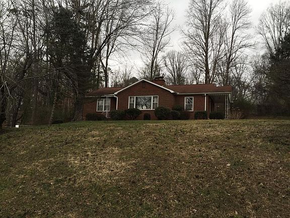 2nd image of 5305 Comanche Dr
