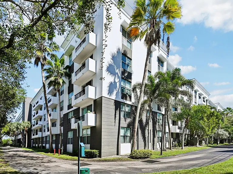 ARIUM at Pompano Beach — Photo 50