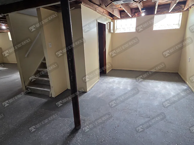 7321 Penrod St — Photo 27