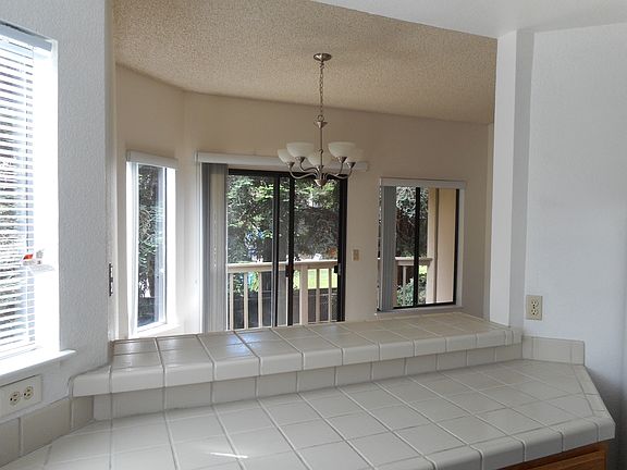 5th image of 1909 Magdalena Cir APT 68