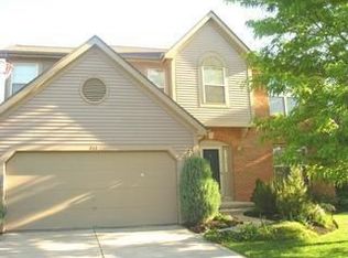 217 Meadow View Dr, Powell, OH 43065