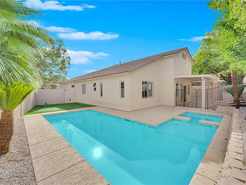 1st image of 7832 Red Leaf Dr