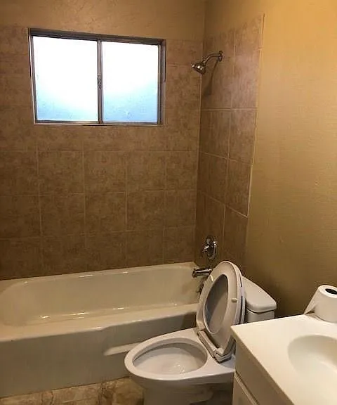 7107 S Brook Dr — Photo 6