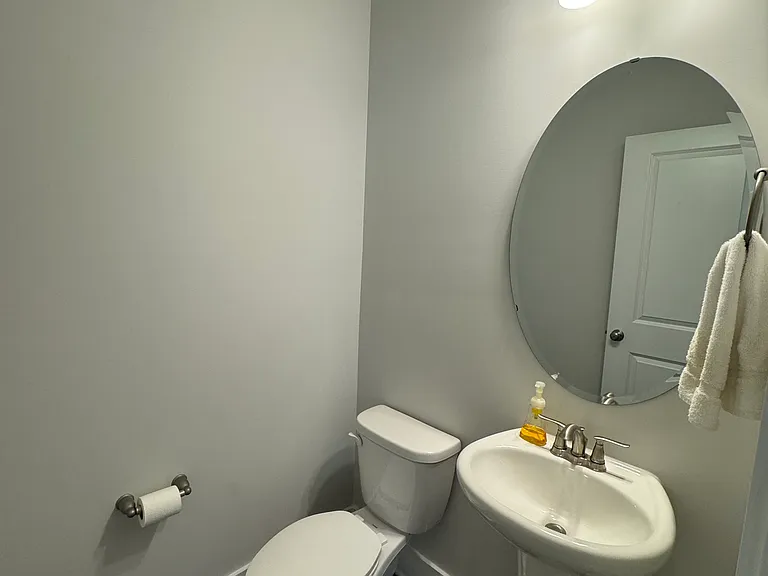 632 Amalfi Dr — Photo 25