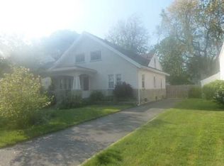 150 Montclair Dr, Irondequoit, NY 14617