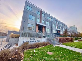 1238 Cawthra Rd #19, Mississauga, ON L5G0B6