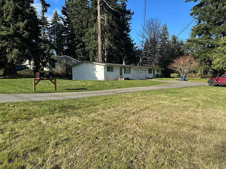 2427 Gibson Rd — Photo 1