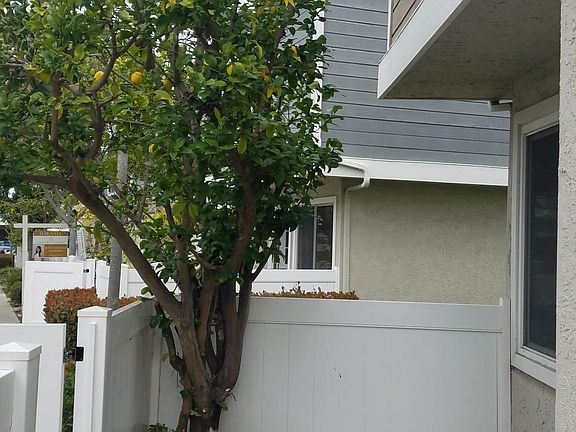 2nd image of 21 Bentwood Ln