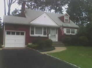 61 Madison Ave, Fanwood, NJ 07023