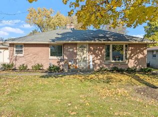 407 E Allouez Ave, Green Bay, WI 54301