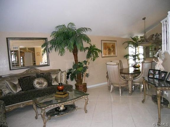 5th image of 2541 Alicia Pl