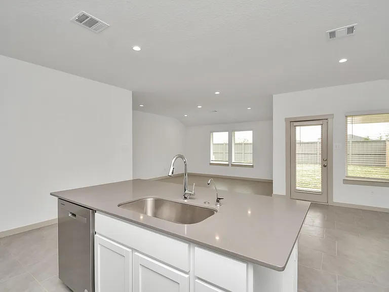 7731 Suffolk Valley Ln — Photo 23