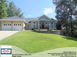 255 Noellwood Dr, Greeneville, TN 37743