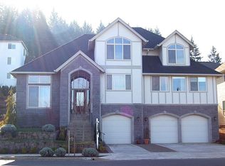 11055 SE Happy Valley Dr, Happy Valley, OR 97086