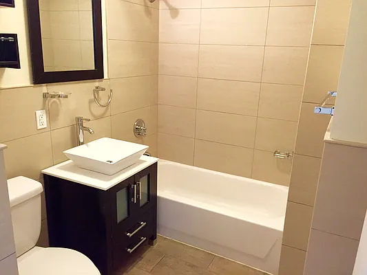 Rented by NY Space Finders Inc. | media 54