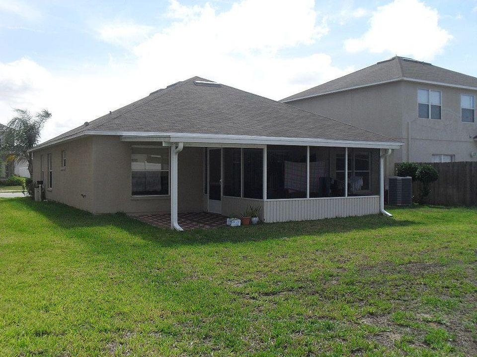 2nd image of 3982 Hampton Hills Dr