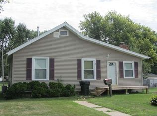 1117 Evergreen Ave, Waterloo, IA 50701
