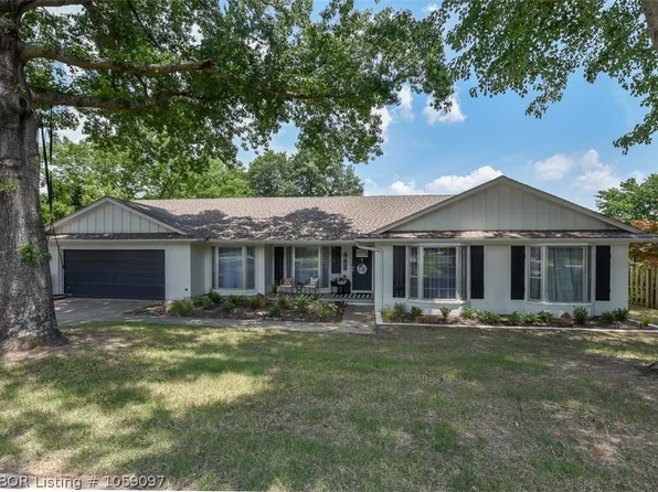 7801 Horan Dr, Fort Smith, AR 72903