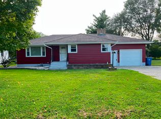 403 1st St, Tonica, IL 61370