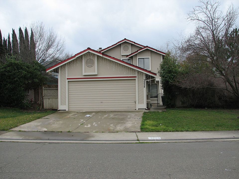 2nd image of 3224 Lowther Way