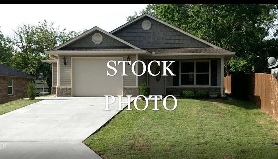 2nd image of 908 N 34th St