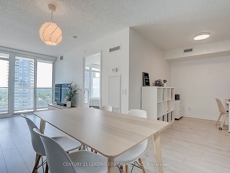 72 Esther Shiner Blvd #2102 — Photo 24