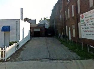 210 S 6th St, Logansport, IN 46947