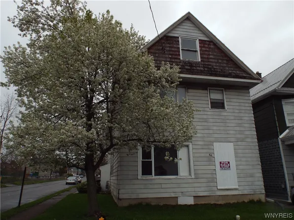 64 Center St, Buffalo, NY 14218