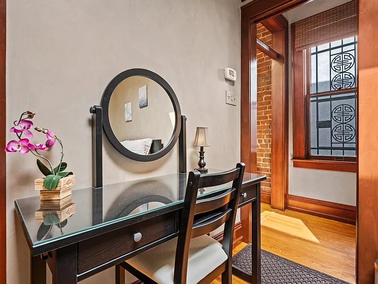 141 W Archer Pl — Photo 18