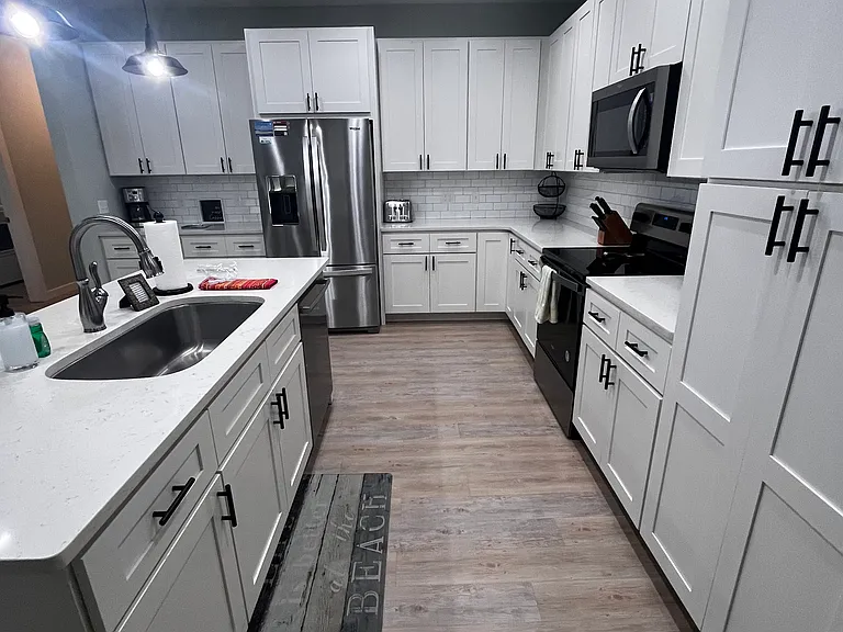 422 Le Grand Dr — Photo 8
