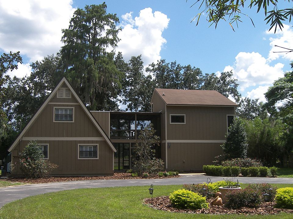 1st image of 9252 Lake Hickory Nut Dr