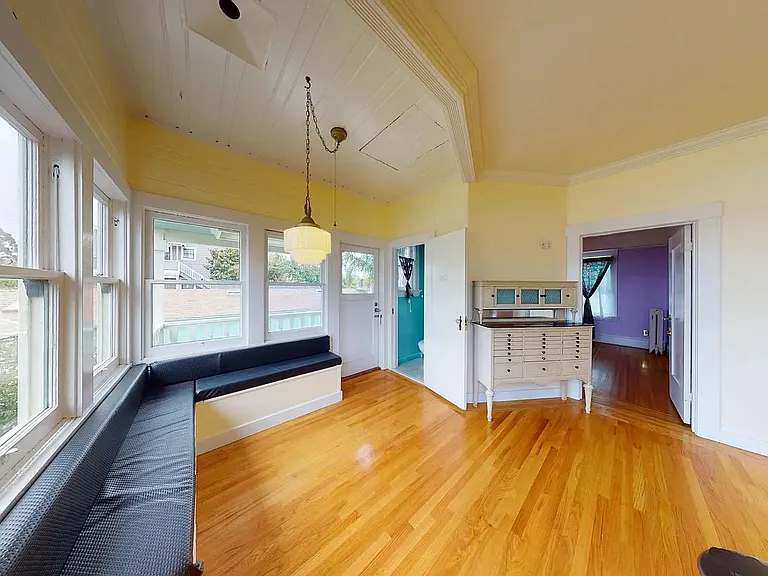 1226 Fountain St — Photo 5