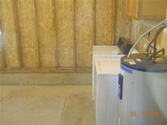 4th image of 22120 Birch Pl