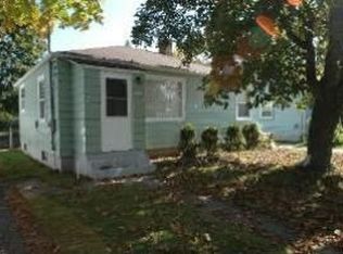 681 S Elmwood Ave, Waukegan, IL 60085