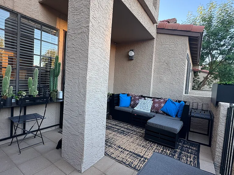 E Belleview Pl — Photo 72