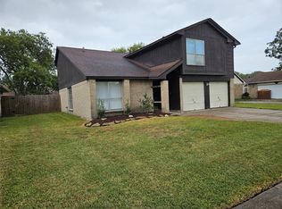3828 Pecan Cir, La Porte, TX 77571
