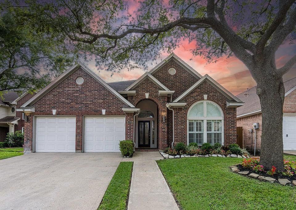 1st image of 1211 Campton Ct