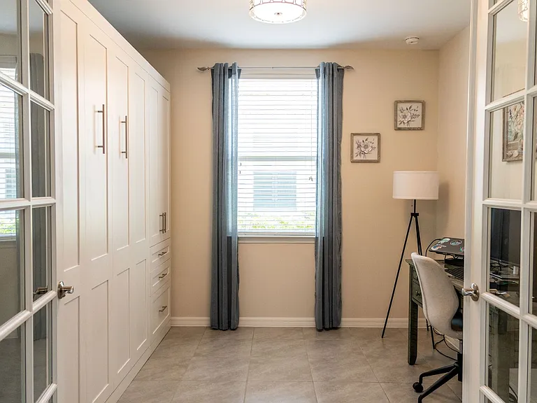 14888 Edgewater Cir — Photo 18