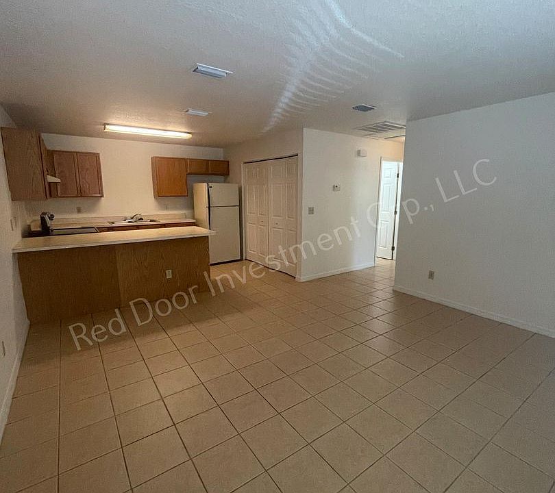1st image of 3671 NE 41st St APT B
