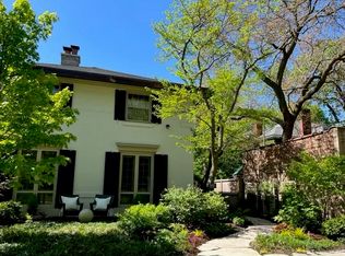1011 E 50th St, Chicago, IL 60615