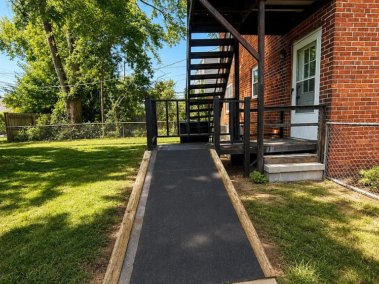 403 S Chase Ave — Photo 9