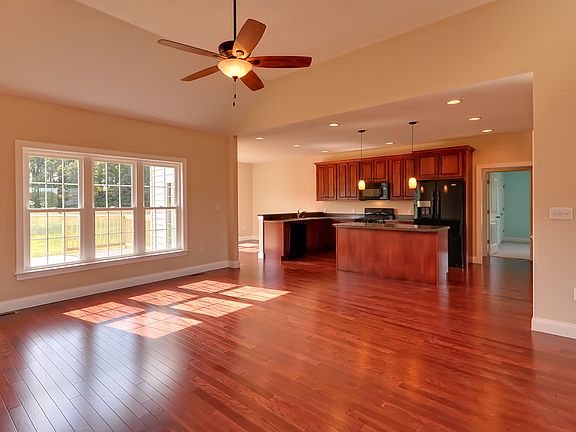 3rd image of 45 North Heron Drive