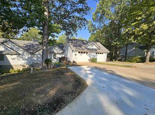 204 Maddox Dr, Fairfield bay, AR 72088