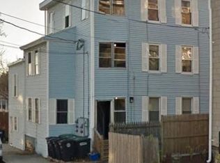 161 Worcester St, Southbridge, MA 01550