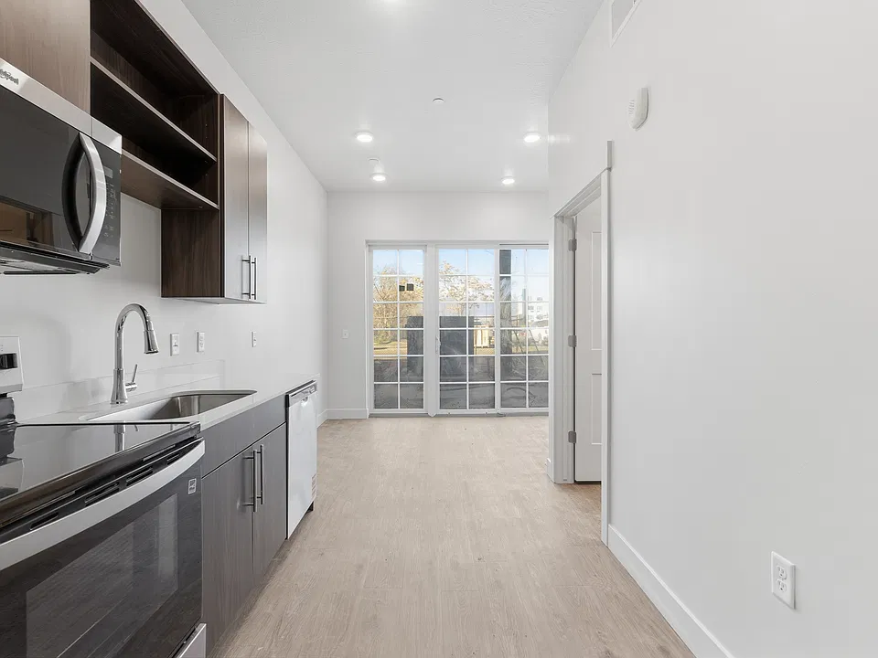 Union Walk Apartments