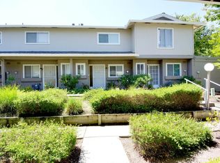 221 N Temple Dr, Milpitas, CA 95035