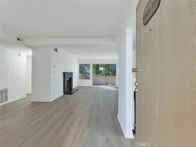 7800 Topanga Canyon Blvd #216 — Photo 8