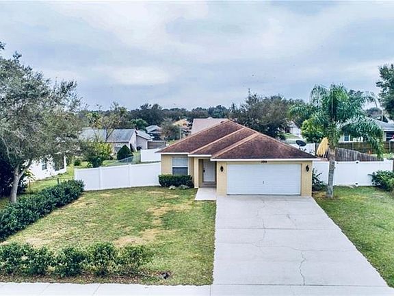 2nd image of 354 Betty Ln